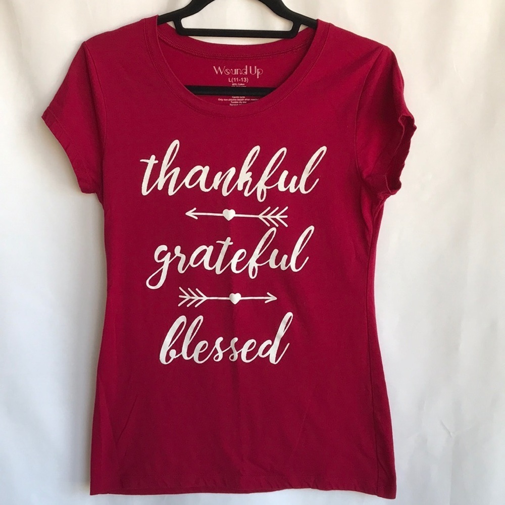 Wound Up Thankful, Grateful, Blessed cap tee, L